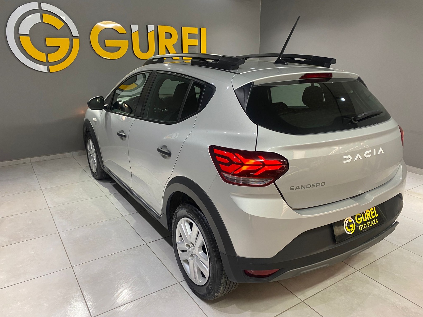 2023 Benzin Otomatik Dacia Sandero Gri Gürel Tasarım Aksesuar Otomotiv San. Tic. Ltd. Şti.