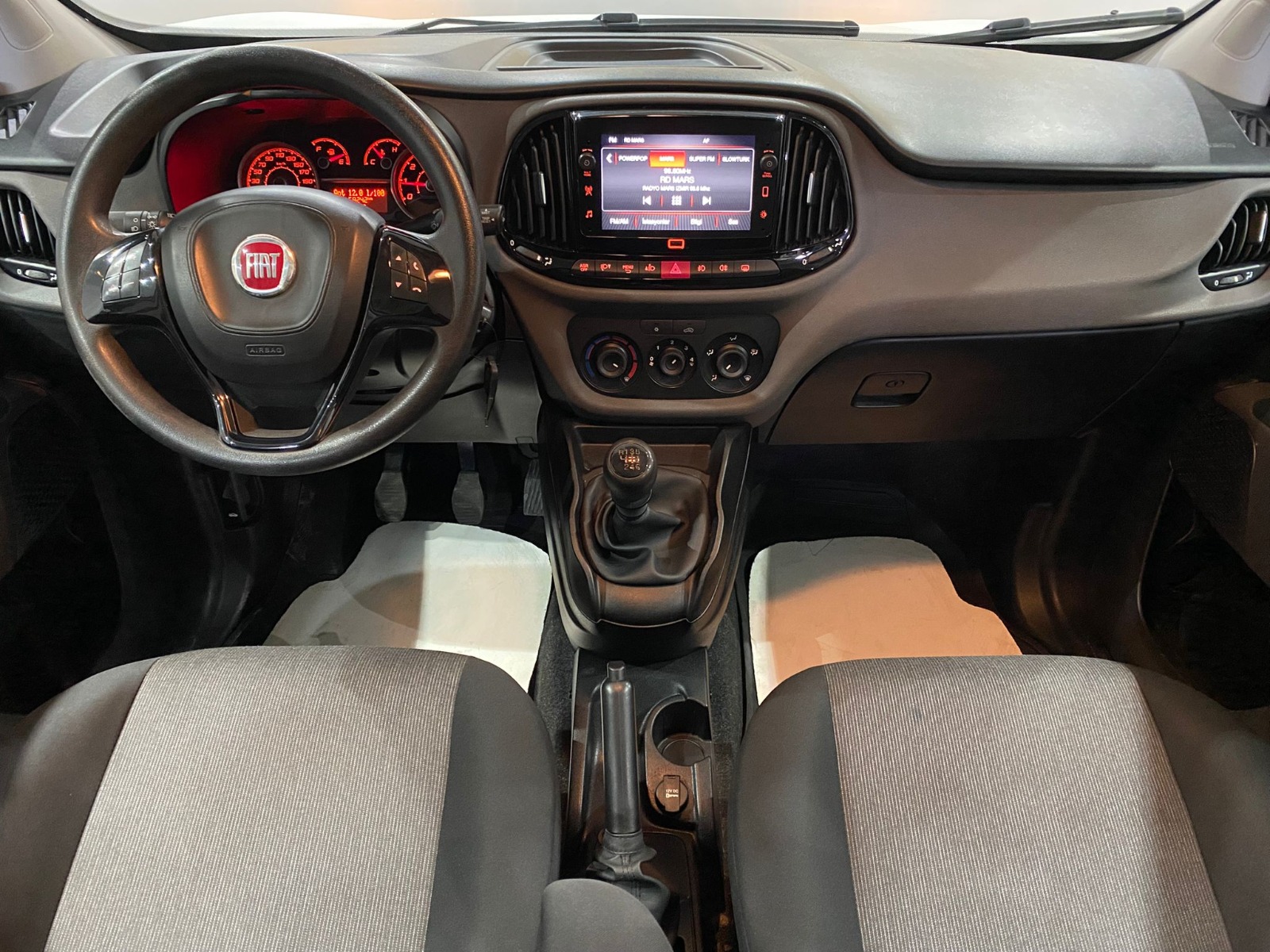 2021 Dizel Manuel Fiat Doblo Beyaz Gürel Tasarım Aksesuar Otomotiv San. Tic. Ltd. Şti.