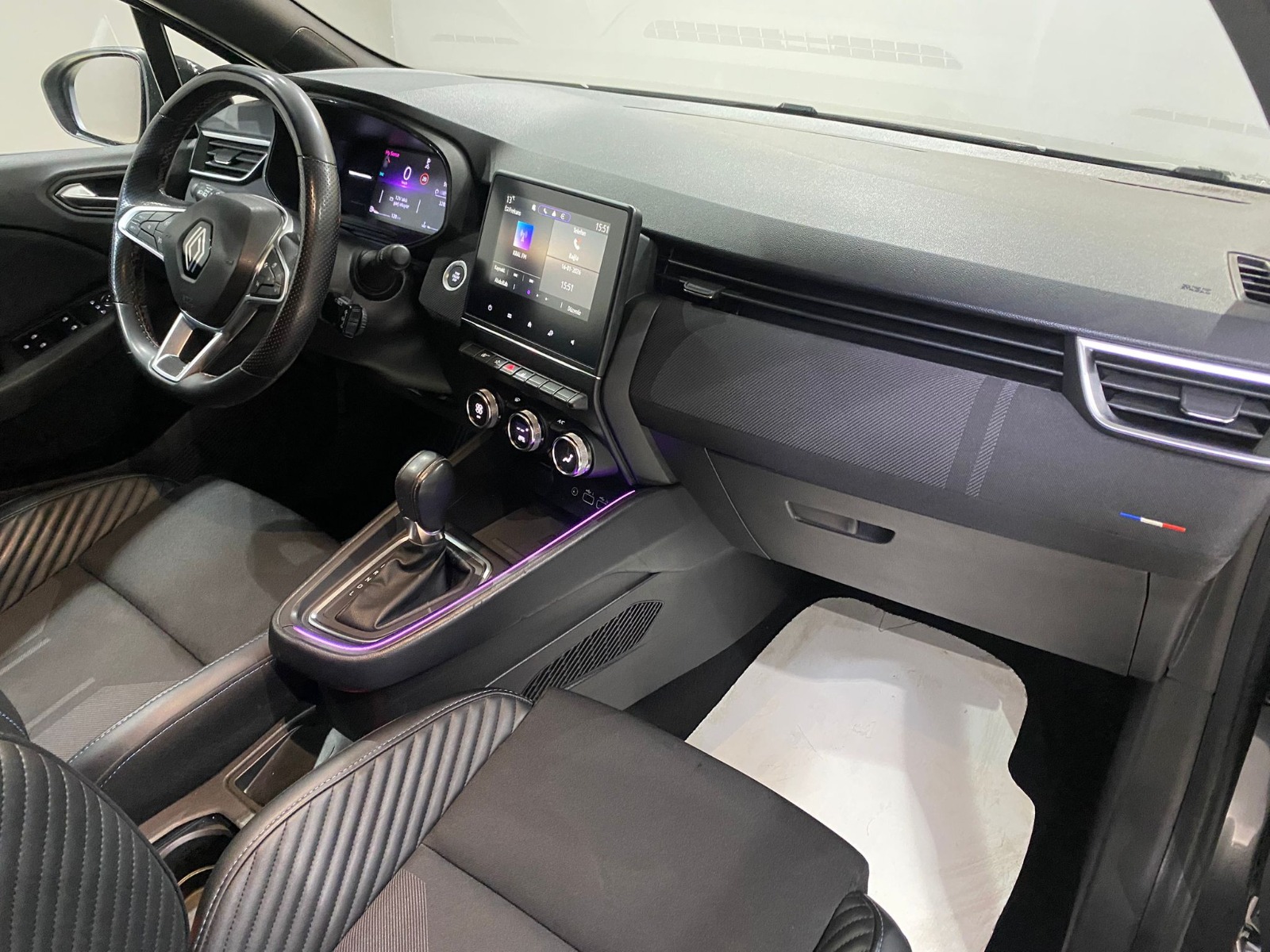 2023 Benzin Otomatik Renault Clio Gri Gürel Tasarım Aksesuar Otomotiv San. Tic. Ltd. Şti.