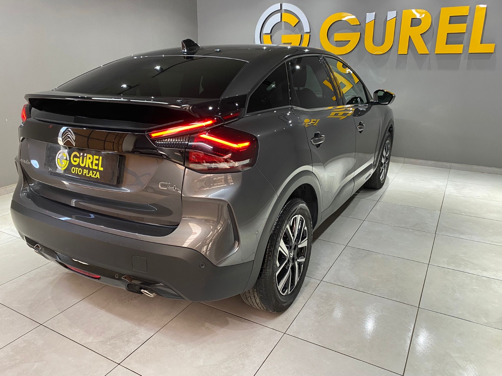 2024 Benzin Otomatik Citroen C4 Gri Gürel Tasarım Aksesuar Otomotiv San. Tic. Ltd. Şti.