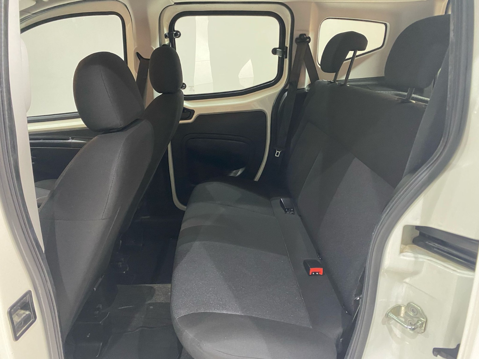 2021 Benzin + LPG Manuel Fiat Fiorino Beyaz Gürel Tasarım Aksesuar Otomotiv San. Tic. Ltd. Şti.