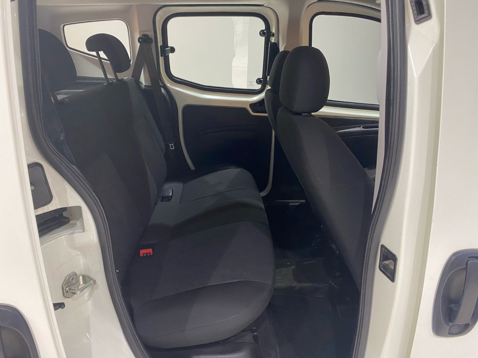 2021 Benzin + LPG Manuel Fiat Fiorino Beyaz Gürel Tasarım Aksesuar Otomotiv San. Tic. Ltd. Şti.