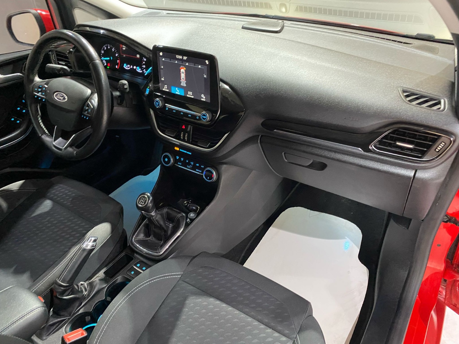 2018 Benzin Manuel Ford Fiesta Kırmızı Gürel Tasarım Aksesuar Otomotiv San. Tic. Ltd. Şti.