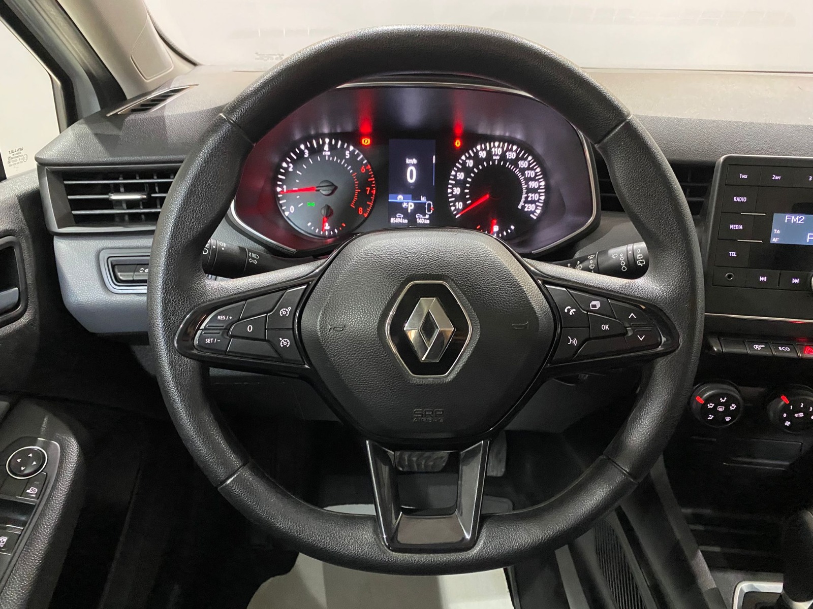 2021 Benzin Otomatik Renault Clio Beyaz Gürel Tasarım Aksesuar Otomotiv San. Tic. Ltd. Şti.