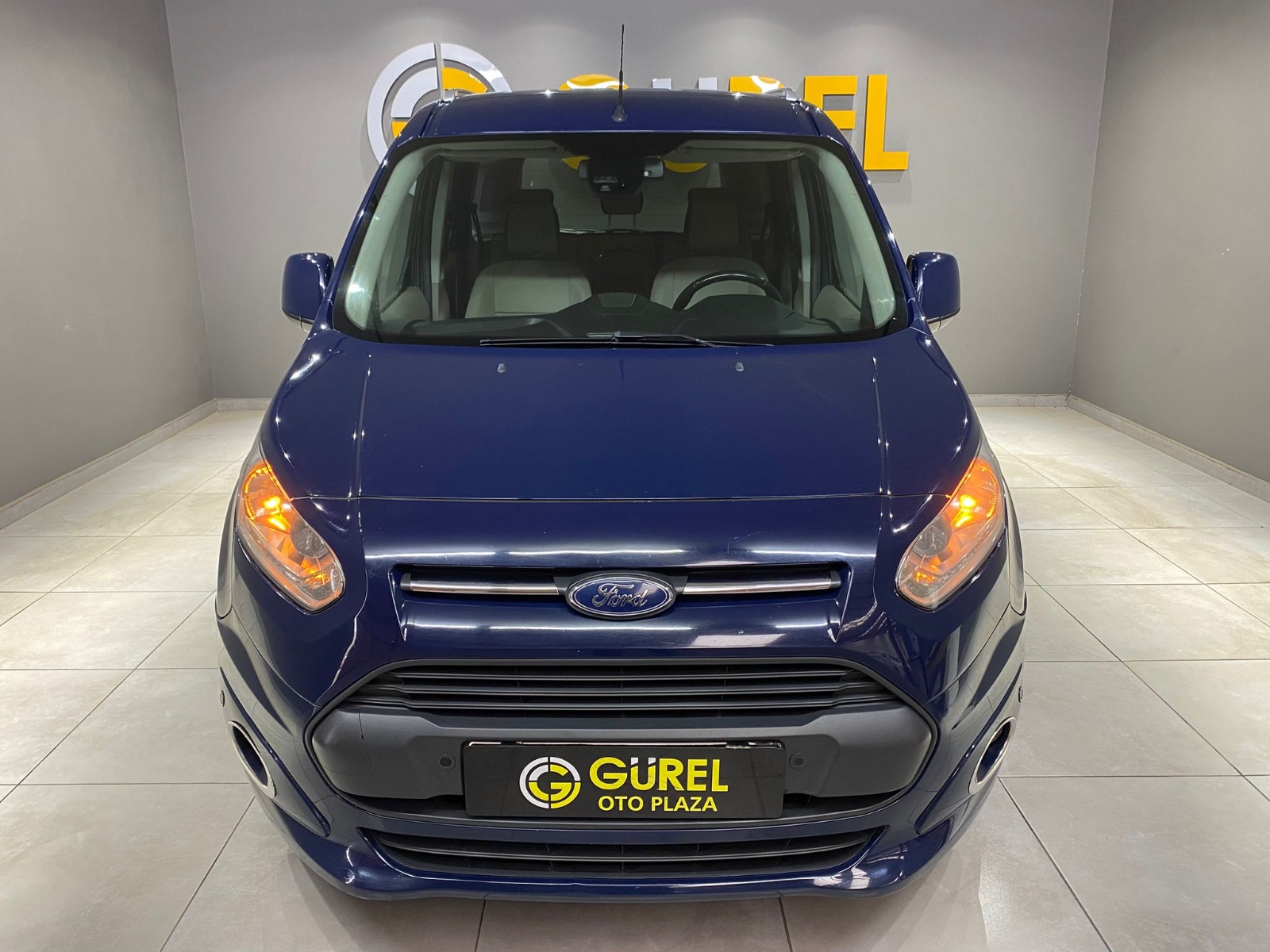 TaksitliOto.Net | 2.El Ford Tourneo Connect Kombi 1.5 TDCI SWB Titanium X Powershift | Otomatik & Dizel | Lacivert | İzmir.2el 2016 Dizel Otomatik Ford Tourneo Connect Lacivert Gürel Tasarım Aksesuar Otomotiv San. Tic. Ltd. Şti.