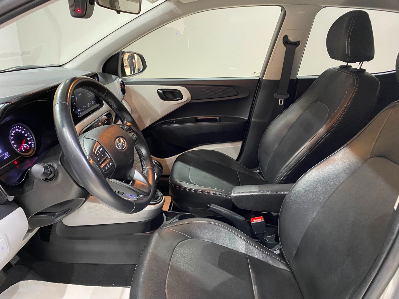 2022 Benzin Otomatik Hyundai i10 Gri Gürel Tasarım Aksesuar Otomotiv San. Tic. Ltd. Şti.