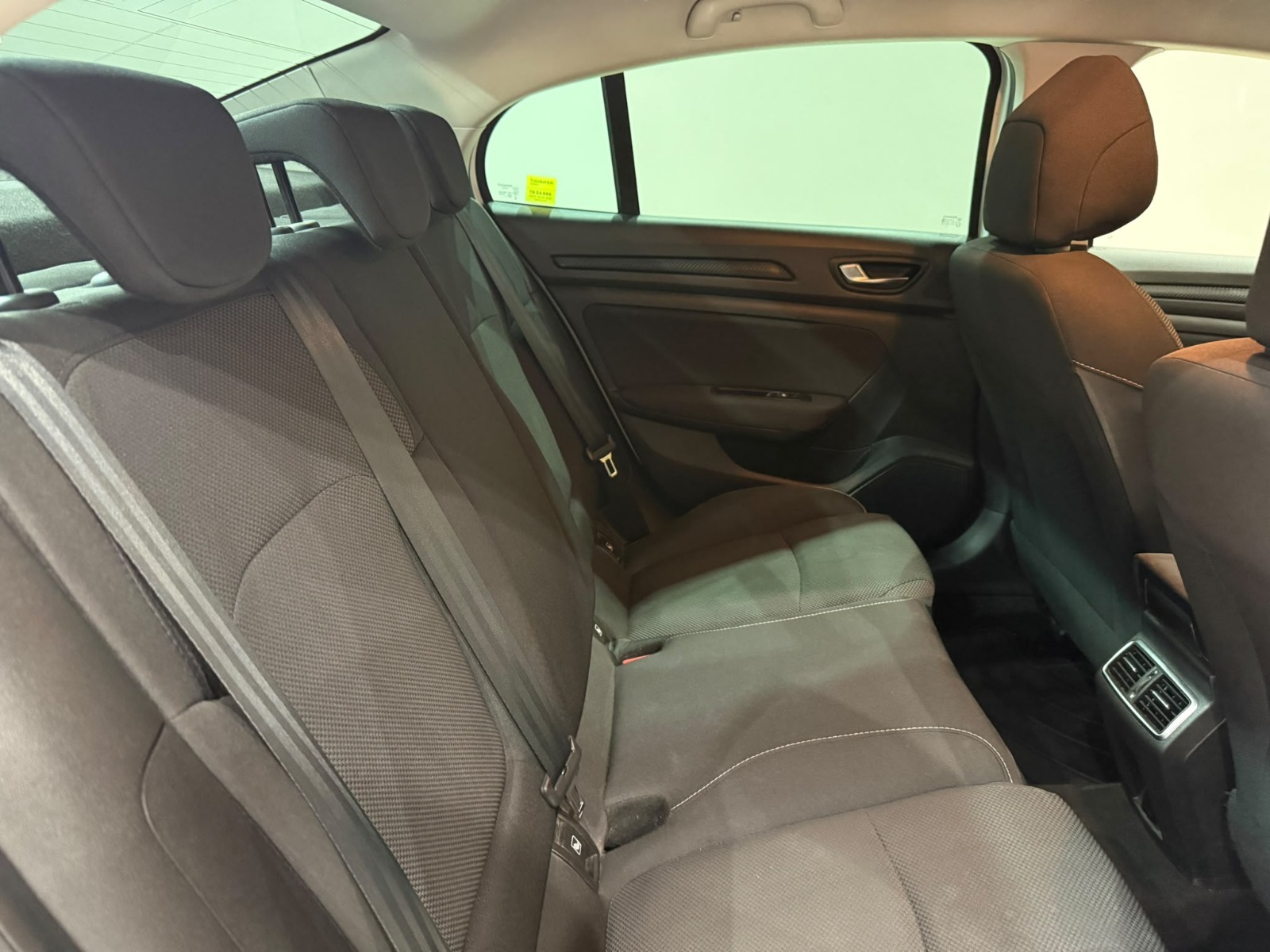 2022 Benzin Otomatik Renault Megane Beyaz Gürel Tasarım Aksesuar Otomotiv San. Tic. Ltd. Şti.