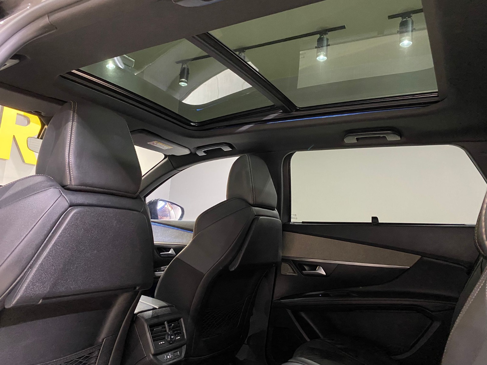 2023 Dizel Otomatik Peugeot 5008 Gri Gürel Tasarım Aksesuar Otomotiv San. Tic. Ltd. Şti.