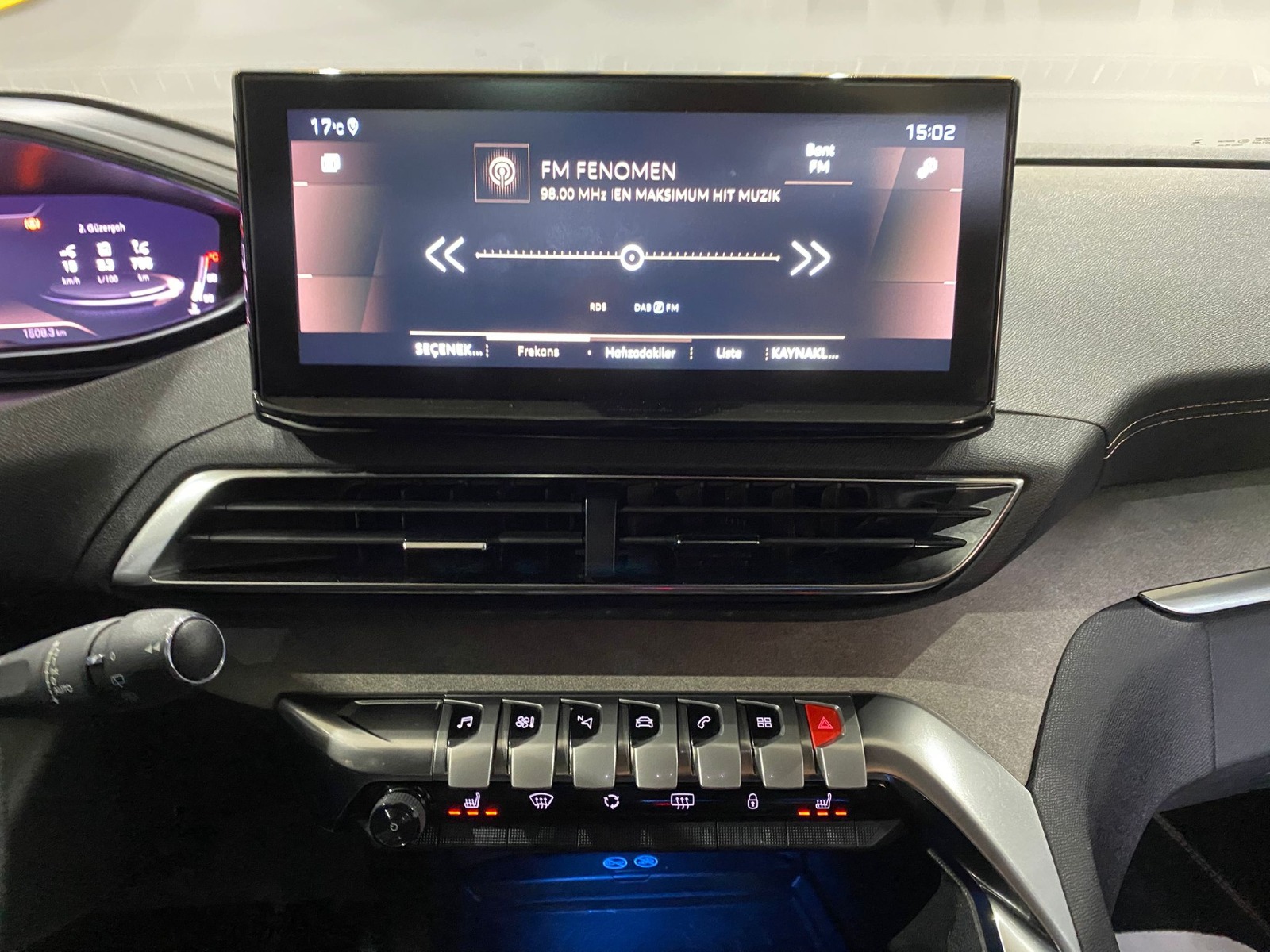 2023 Dizel Otomatik Peugeot 5008 Gri Gürel Tasarım Aksesuar Otomotiv San. Tic. Ltd. Şti.