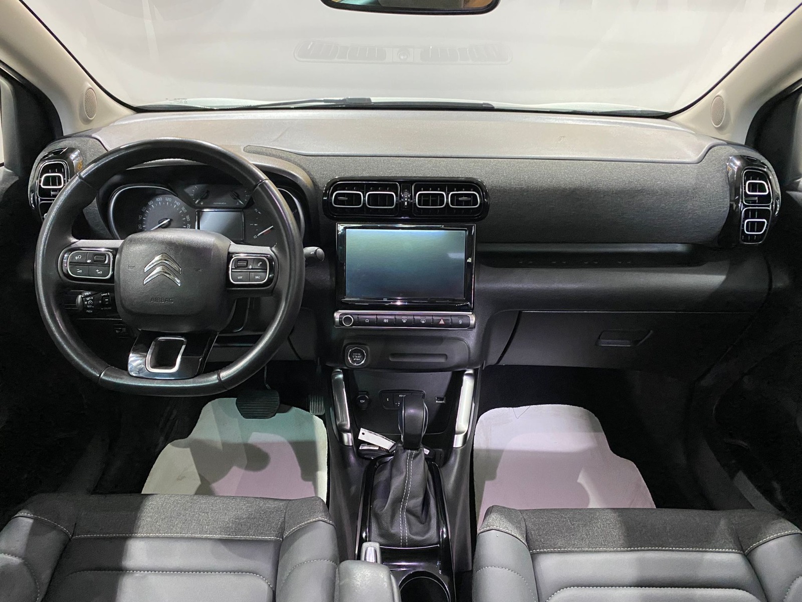 2023 Benzin Otomatik Citroen C3 AirCross Gri Gürel Tasarım Aksesuar Otomotiv San. Tic. Ltd. Şti.