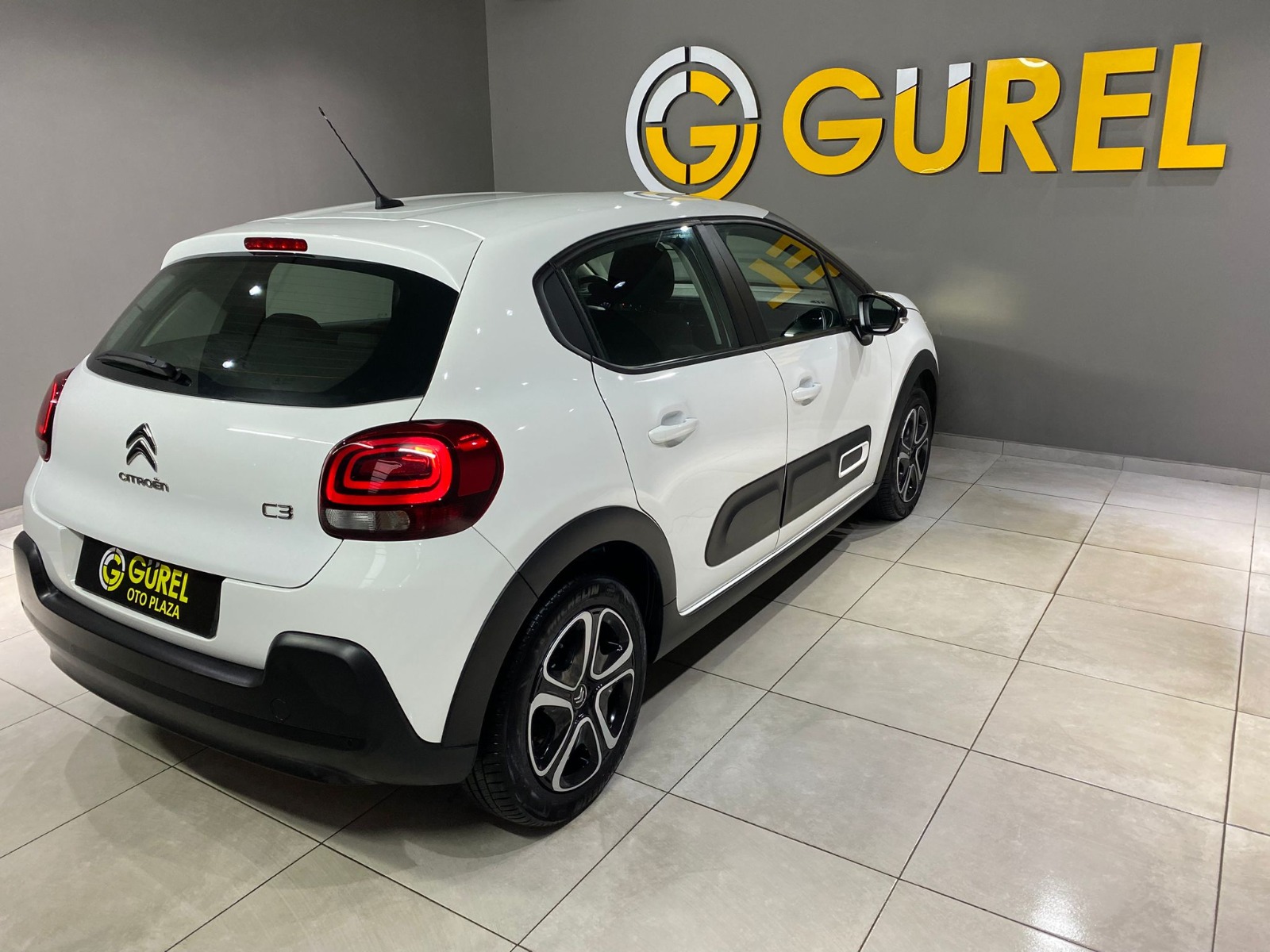 2024 Benzin Otomatik Citroen C3 Beyaz Gürel Tasarım Aksesuar Otomotiv San. Tic. Ltd. Şti.