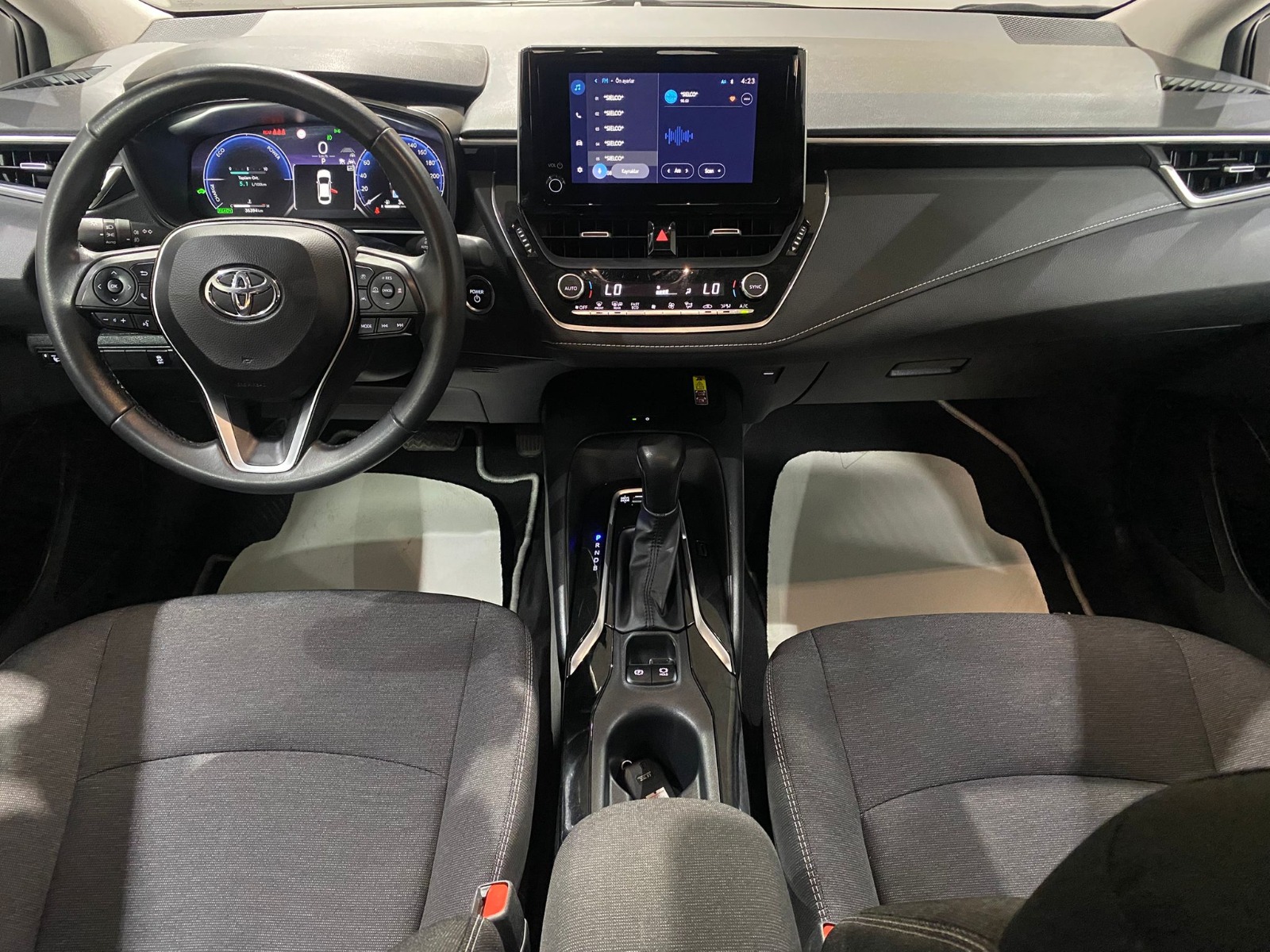 2024 Hybrid Otomatik Toyota Corolla Gri Gürel Tasarım Aksesuar Otomotiv San. Tic. Ltd. Şti.