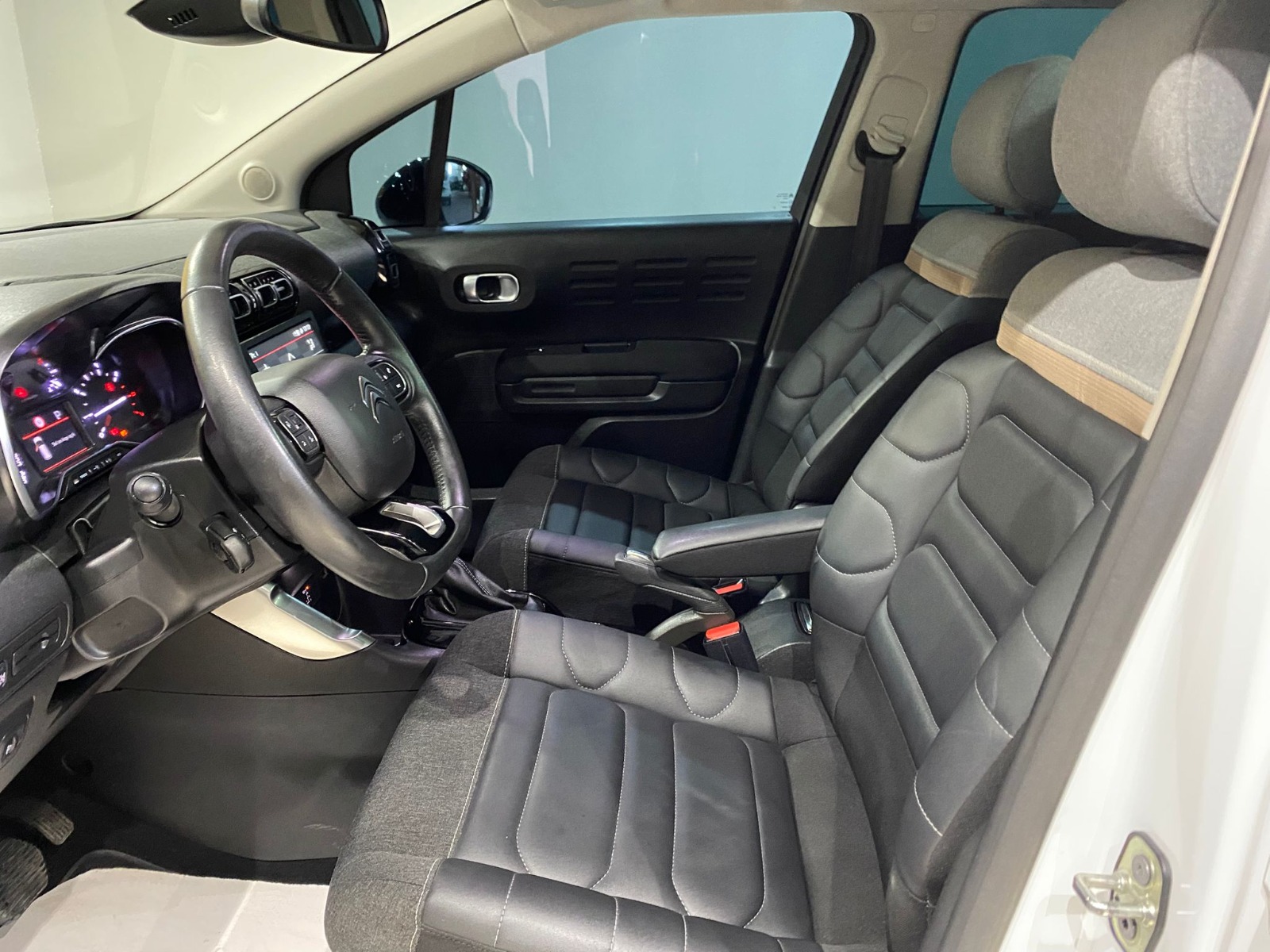 2023 Benzin Otomatik Citroen C3 AirCross Beyaz Gürel Tasarım Aksesuar Otomotiv San. Tic. Ltd. Şti.