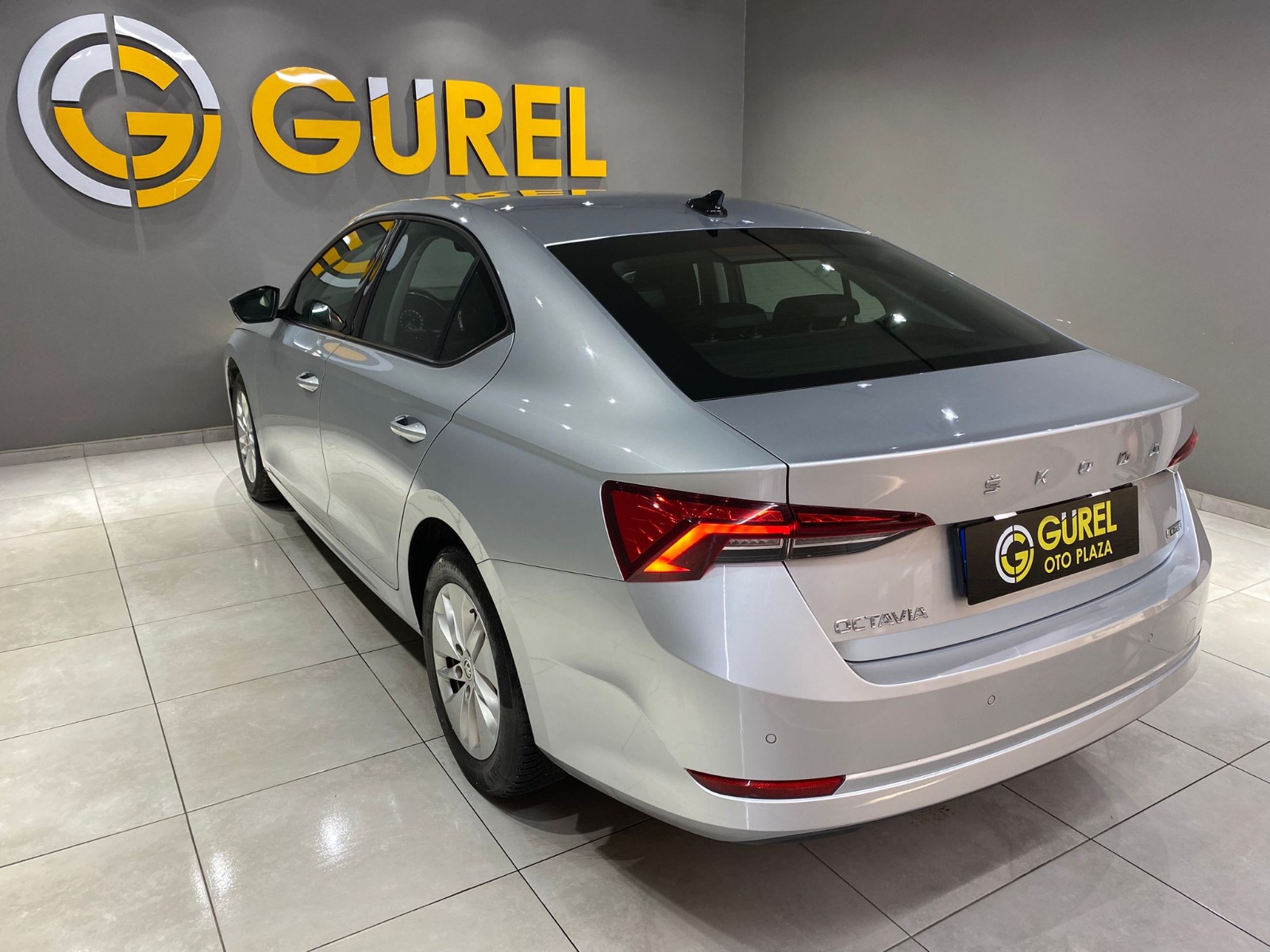 2022 Hybrid Otomatik Skoda Octavia Gümüş Gri Gürel Tasarım Aksesuar Otomotiv San. Tic. Ltd. Şti.