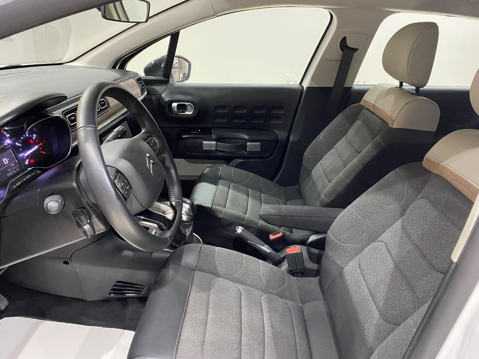 2023 Benzin Manuel Citroen C3 Beyaz Gürel Tasarım Aksesuar Otomotiv San. Tic. Ltd. Şti.
