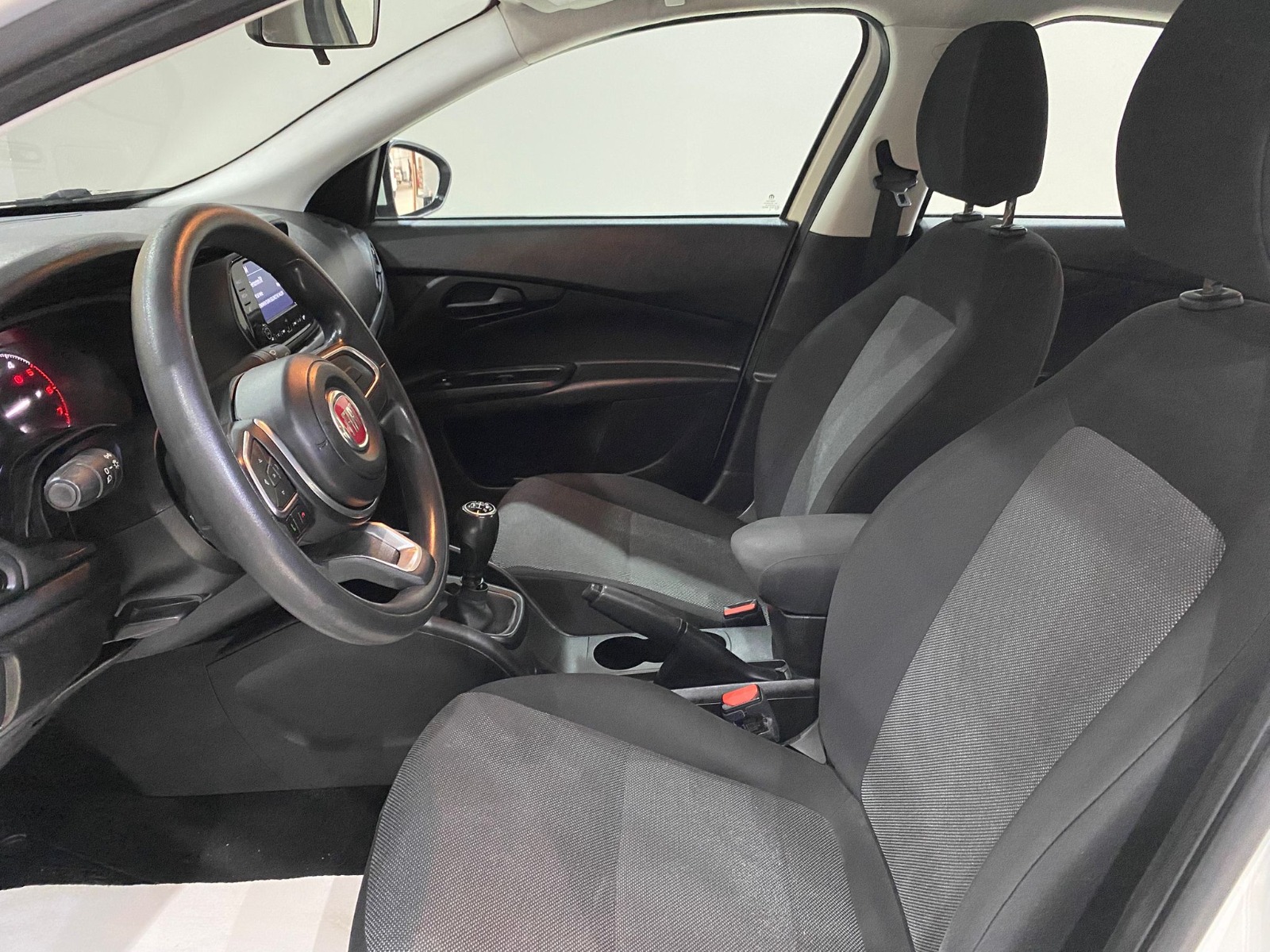 2022 Dizel Manuel Fiat Egea Beyaz Gürel Tasarım Aksesuar Otomotiv San. Tic. Ltd. Şti.