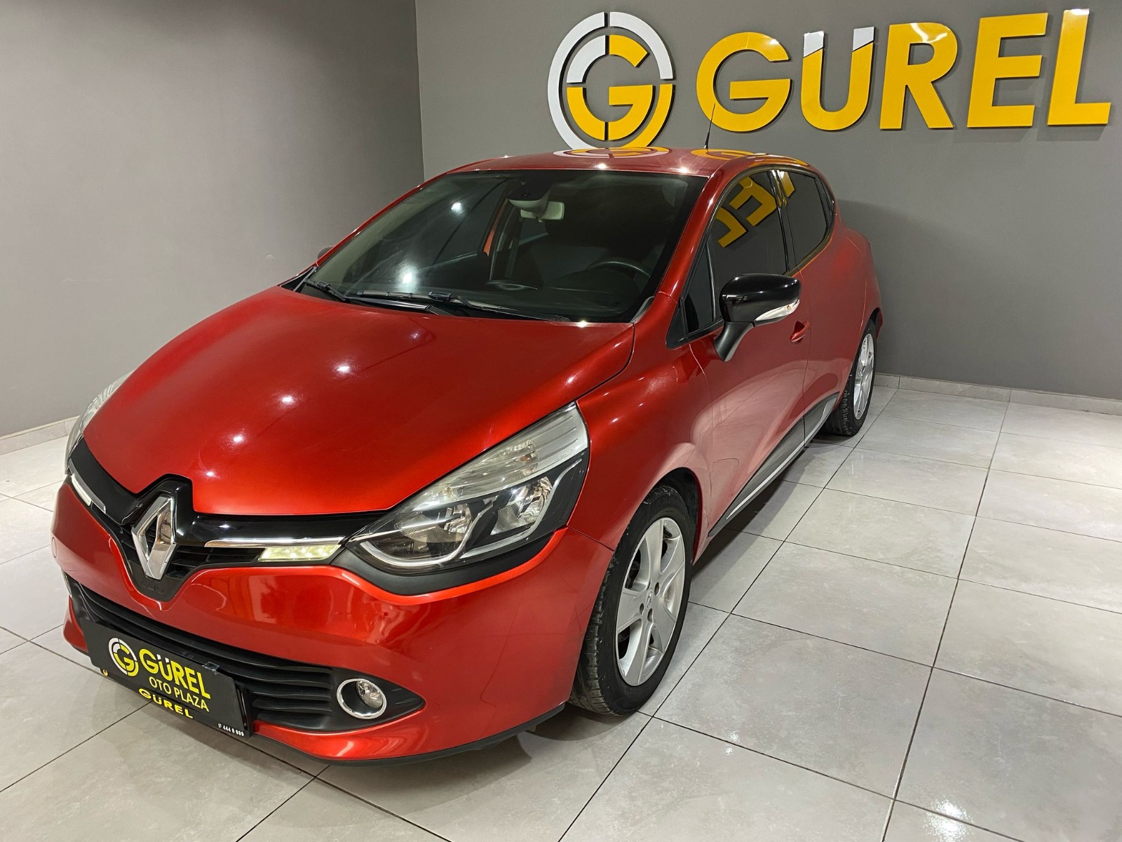 2015 Benzin + LPG Manuel Renault Clio Kırmızı Gürel Tasarım Aksesuar Otomotiv San. Tic. Ltd. Şti.