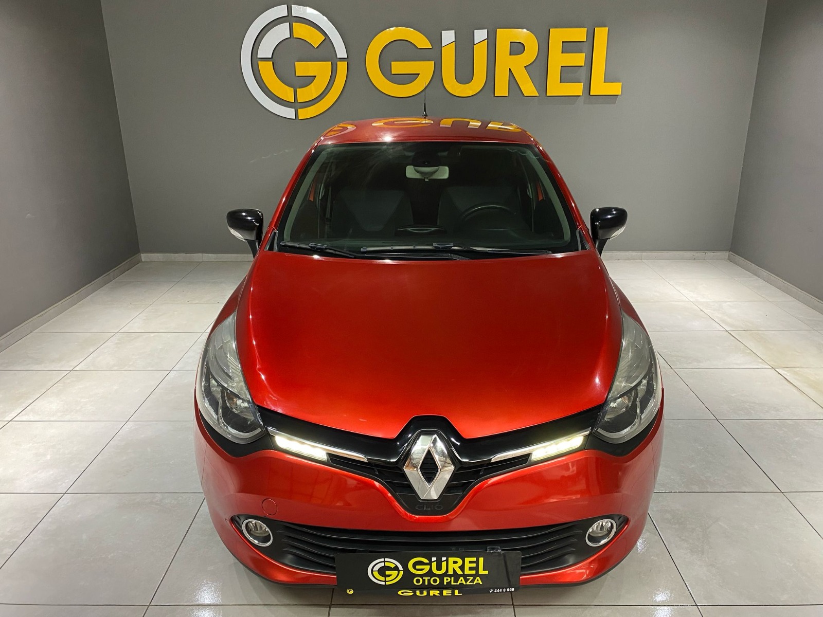 2015 Benzin + LPG Manuel Renault Clio Kırmızı Gürel Tasarım Aksesuar Otomotiv San. Tic. Ltd. Şti.