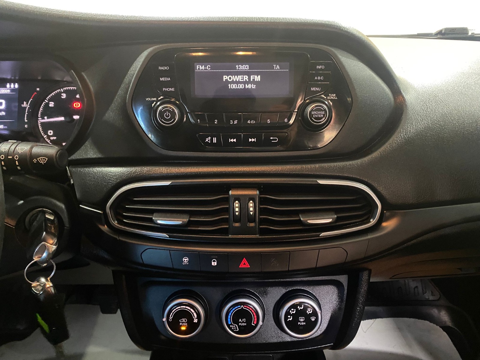 2022 Benzin Manuel Fiat Egea Beyaz Gürel Tasarım Aksesuar Otomotiv San. Tic. Ltd. Şti.