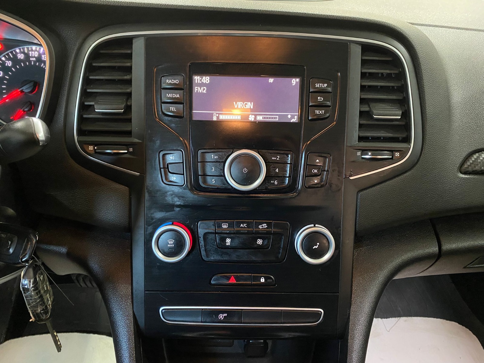 2022 Benzin Otomatik Renault Megane Beyaz Gürel Tasarım Aksesuar Otomotiv San. Tic. Ltd. Şti.