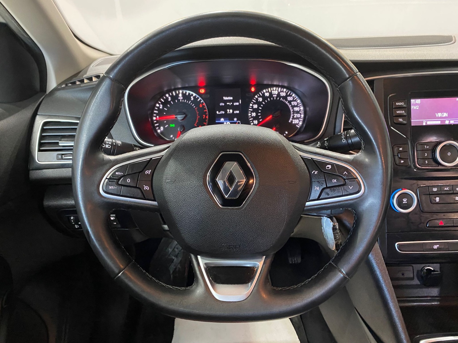 2022 Benzin Otomatik Renault Megane Beyaz Gürel Tasarım Aksesuar Otomotiv San. Tic. Ltd. Şti.