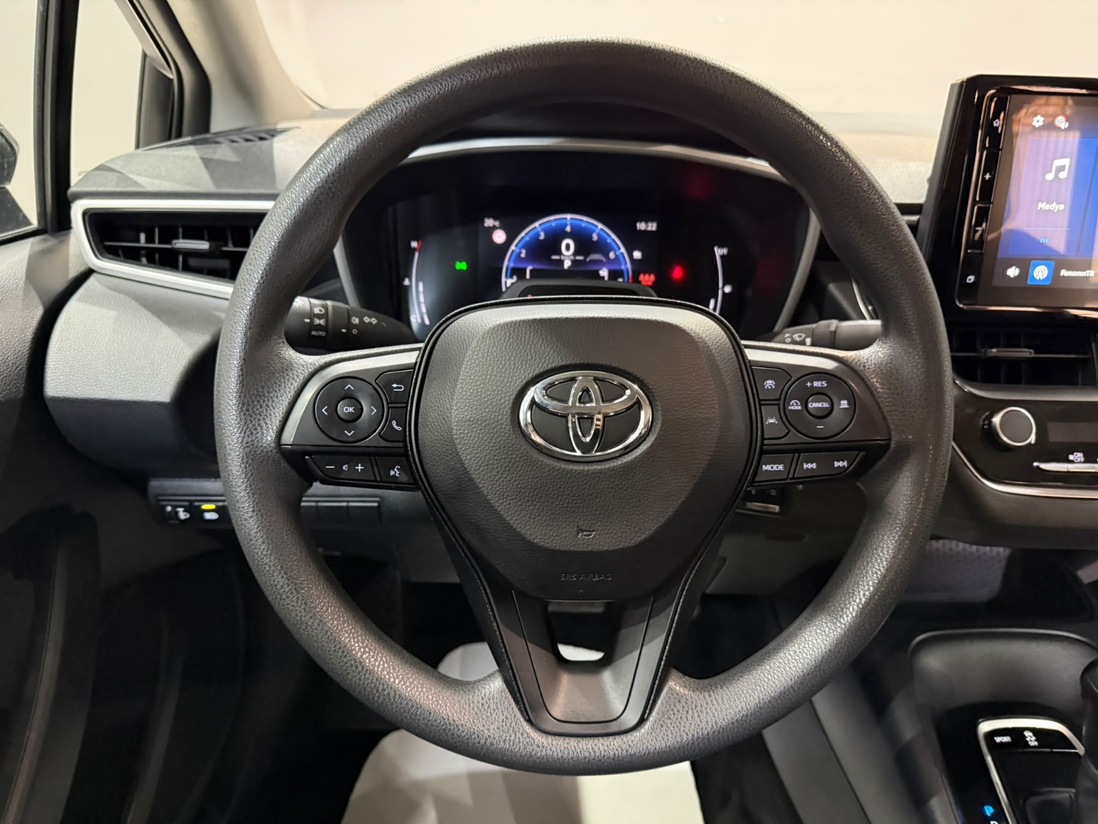 2026 Benzin Otomatik Toyota Corolla Beyaz Gürel Tasarım Aksesuar Otomotiv San. Tic. Ltd. Şti.