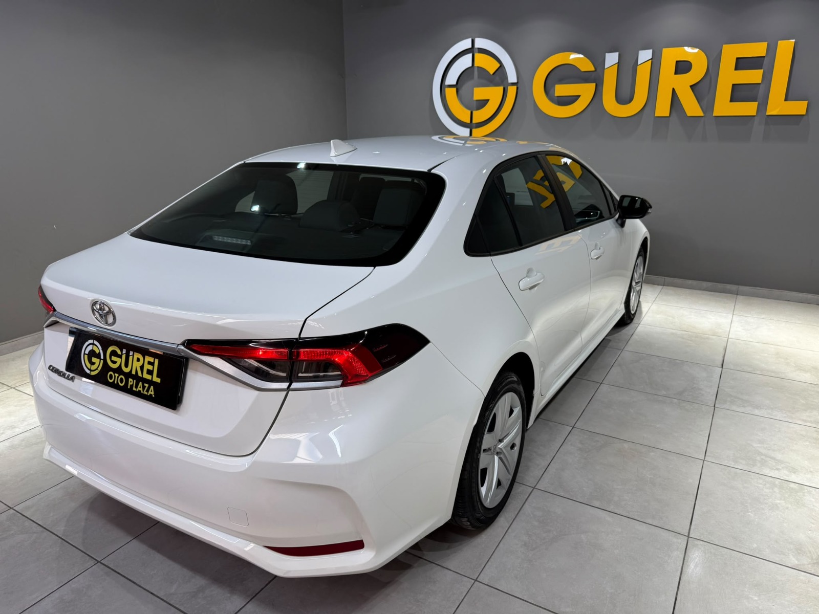 2026 Benzin Otomatik Toyota Corolla Beyaz Gürel Tasarım Aksesuar Otomotiv San. Tic. Ltd. Şti.