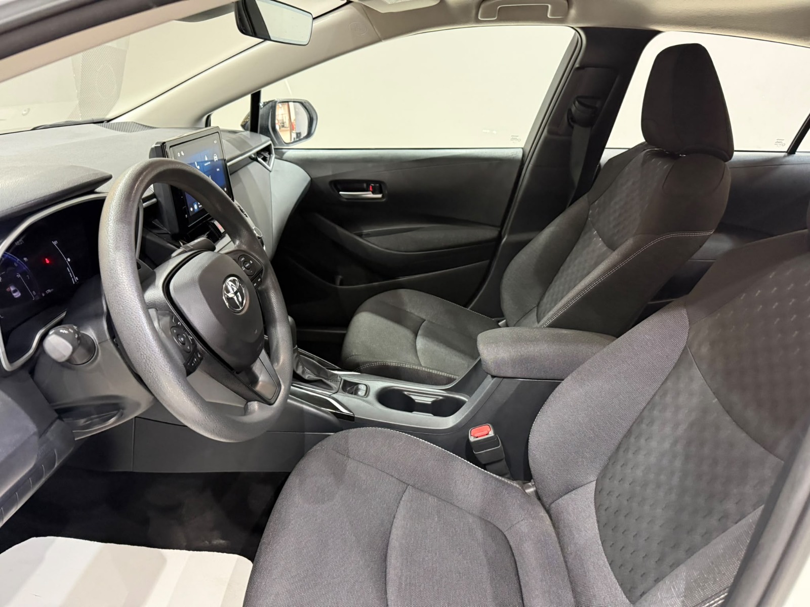 2026 Benzin Otomatik Toyota Corolla Beyaz Gürel Tasarım Aksesuar Otomotiv San. Tic. Ltd. Şti.