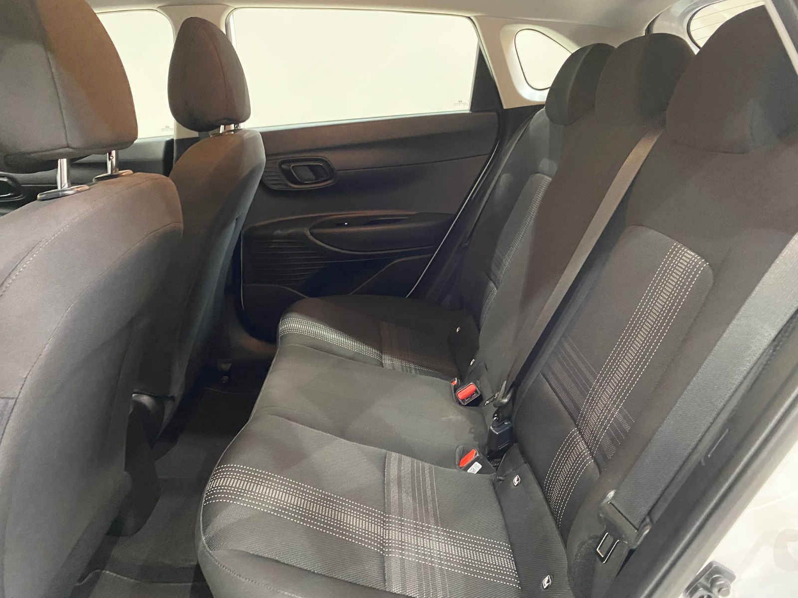 2024 Benzin Otomatik Hyundai i20 Beyaz Gürel Tasarım Aksesuar Otomotiv San. Tic. Ltd. Şti.