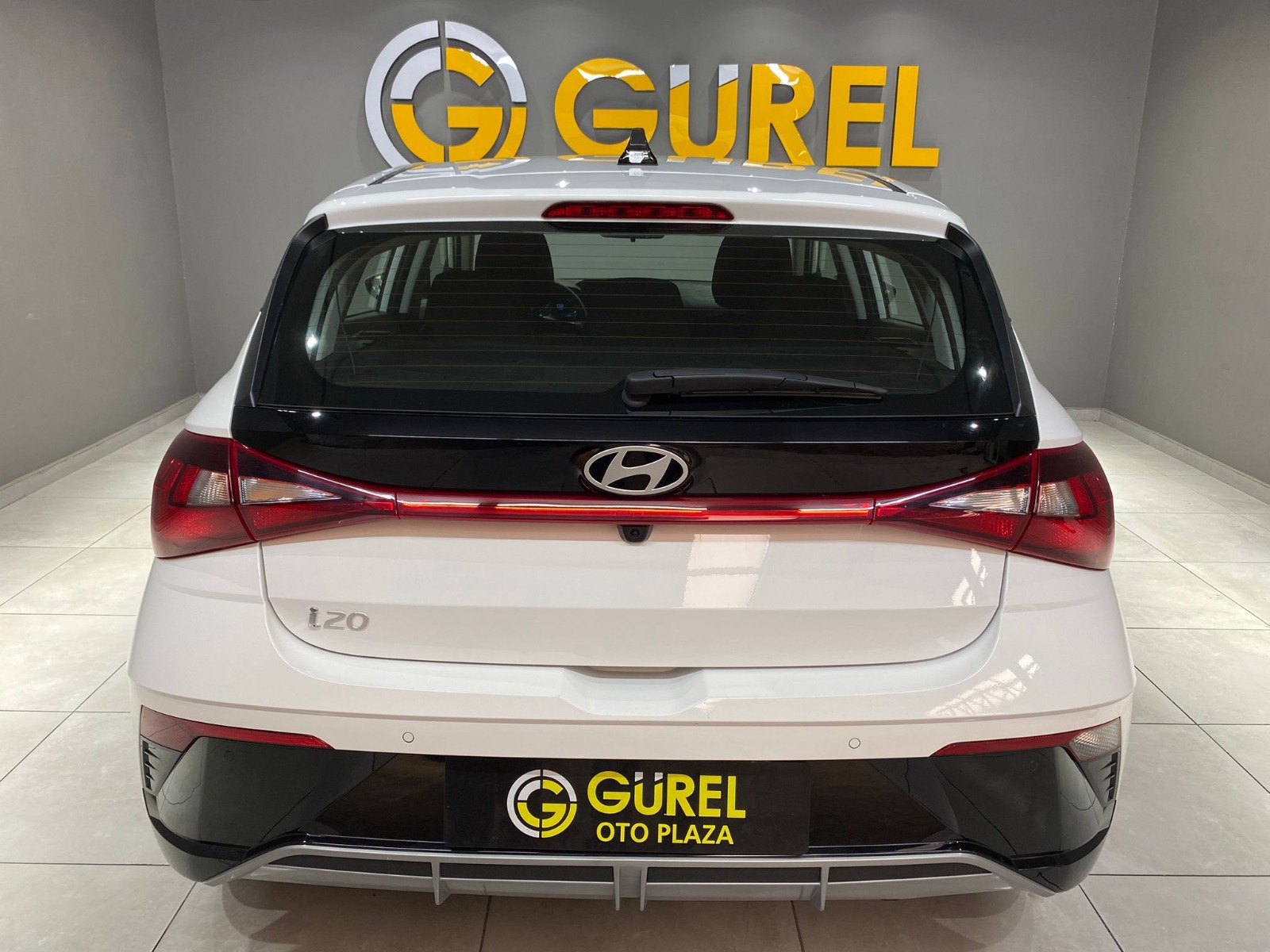 2024 Benzin Otomatik Hyundai i20 Beyaz Gürel Tasarım Aksesuar Otomotiv San. Tic. Ltd. Şti.