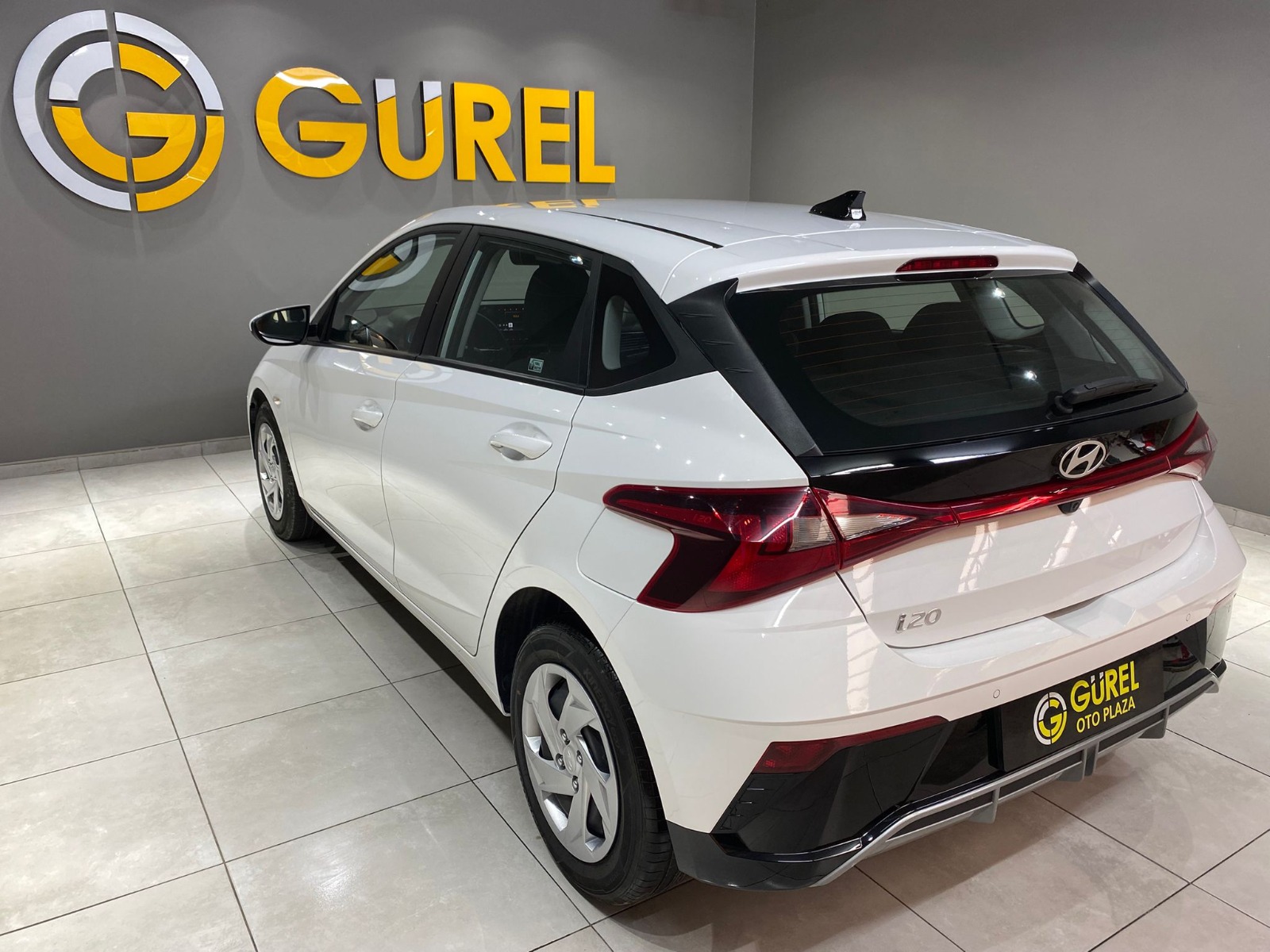 2024 Benzin Otomatik Hyundai i20 Beyaz Gürel Tasarım Aksesuar Otomotiv San. Tic. Ltd. Şti.