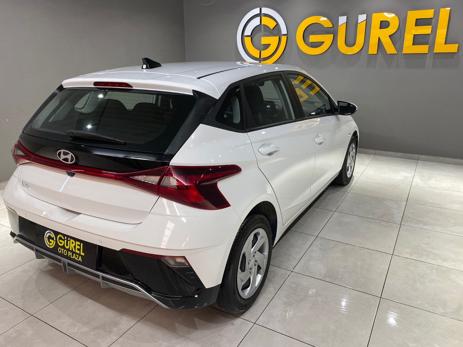 2024 Benzin Otomatik Hyundai i20 Beyaz Gürel Tasarım Aksesuar Otomotiv San. Tic. Ltd. Şti.