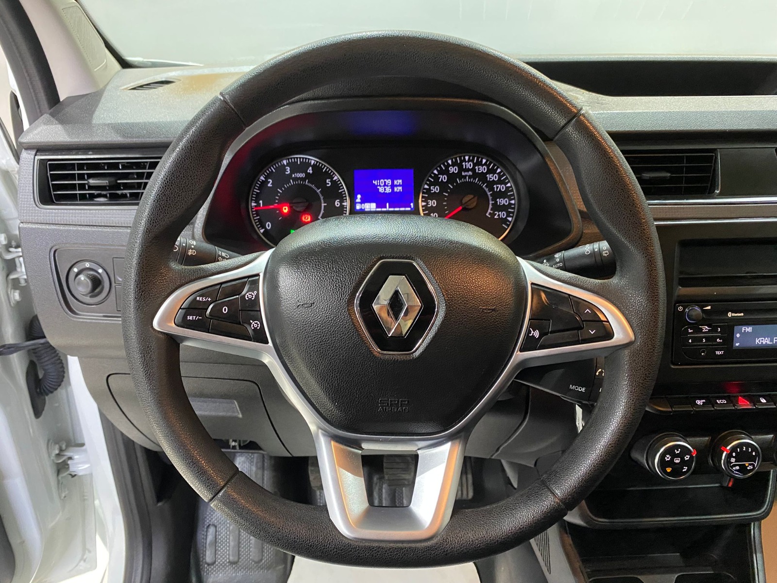 2023 Dizel Manuel Renault Express Van Beyaz Gürel Tasarım Aksesuar Otomotiv San. Tic. Ltd. Şti.