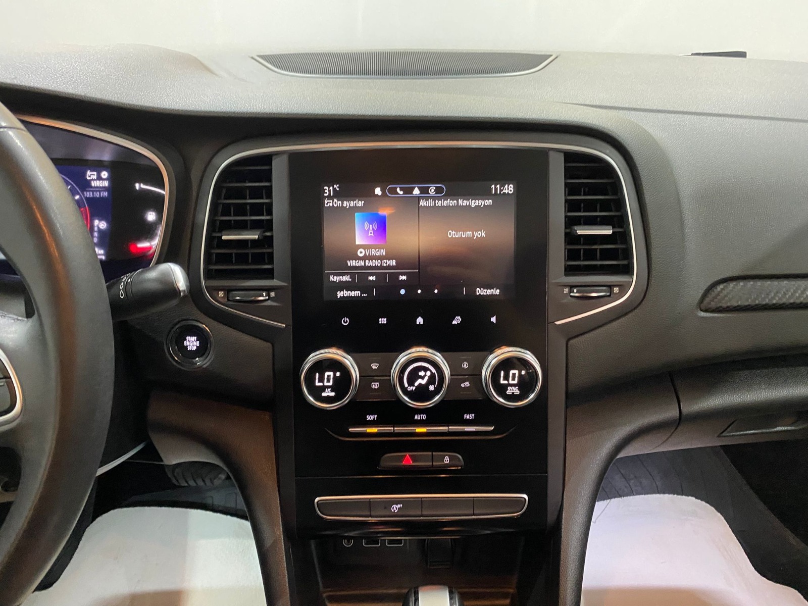 2023 Benzin Otomatik Renault Megane Beyaz Gürel Tasarım Aksesuar Otomotiv San. Tic. Ltd. Şti.