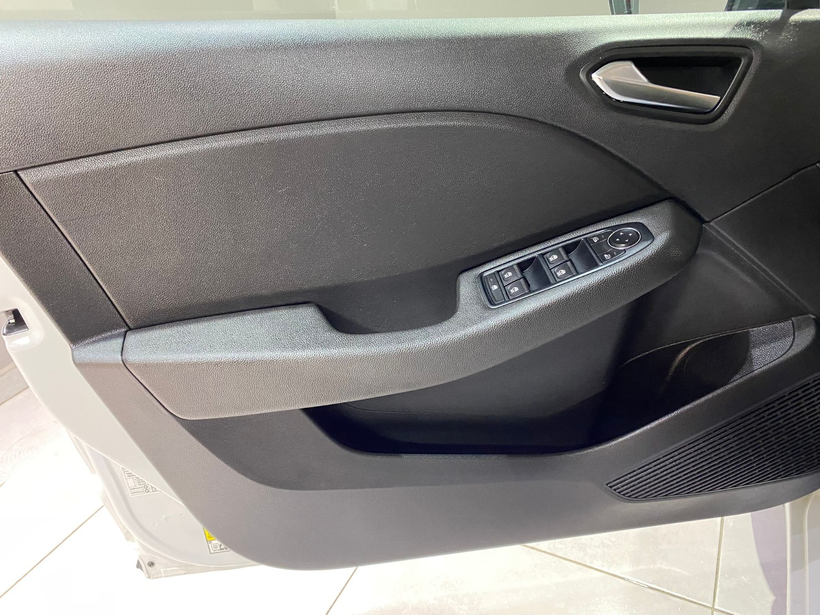 2023 Benzin Manuel Renault Clio Beyaz Gürel Tasarım Aksesuar Otomotiv San. Tic. Ltd. Şti.