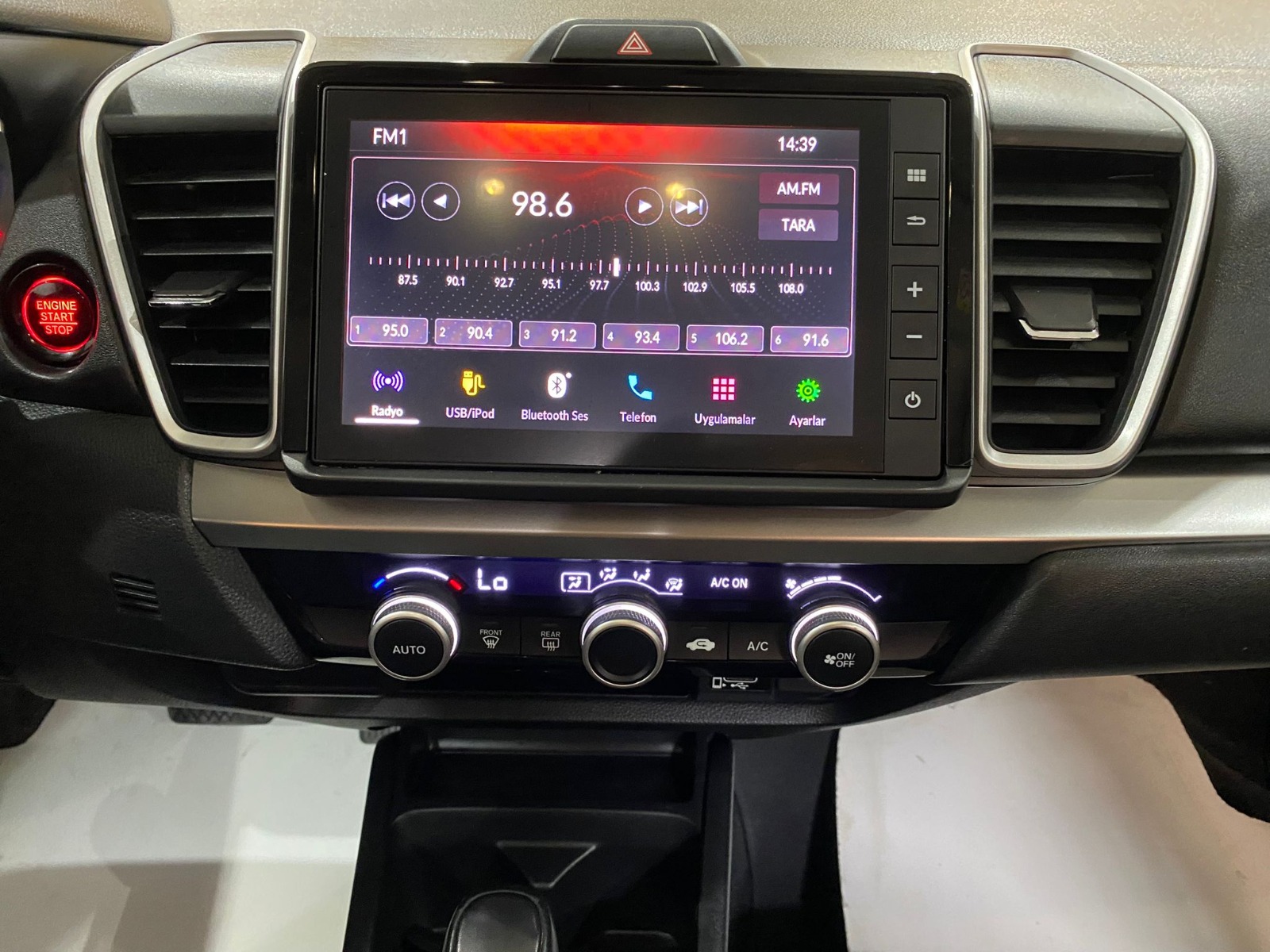2022 Benzin Otomatik Honda City Beyaz Gürel Tasarım Aksesuar Otomotiv San. Tic. Ltd. Şti.