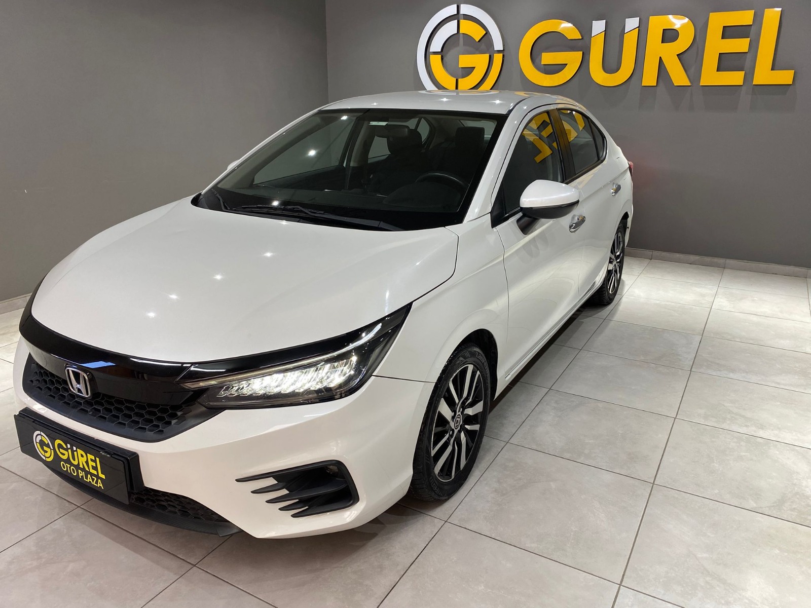 2022 Benzin Otomatik Honda City Beyaz Gürel Tasarım Aksesuar Otomotiv San. Tic. Ltd. Şti.